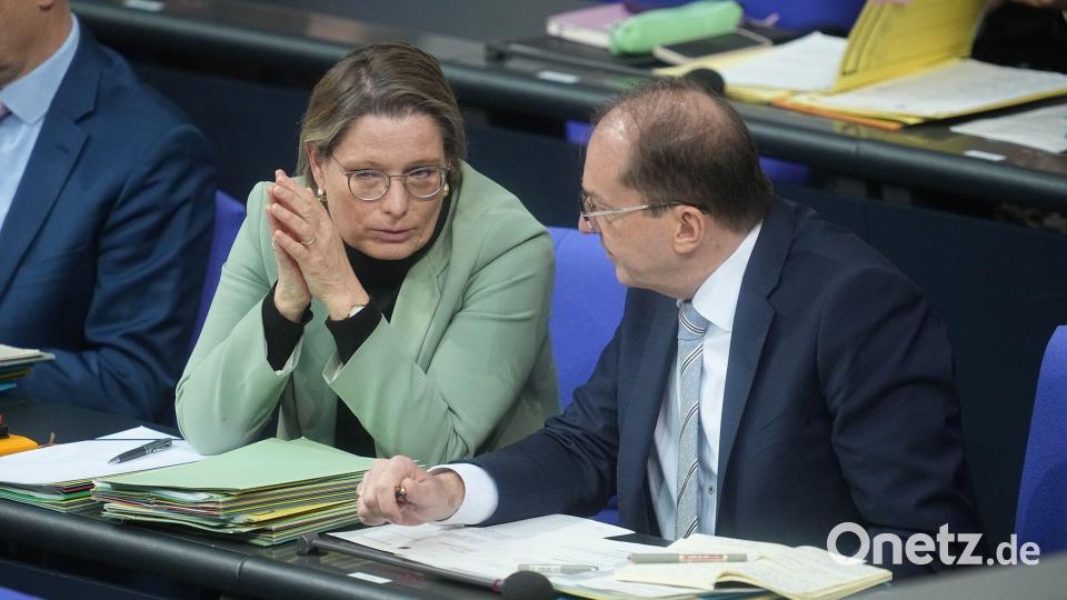Zur Speicherpflicht für IP-Adressen hat es Gespräche zwischen Justizministerin Hubig (SPD) und Innenminister Dobrindt (CSU) gegeben. (Archivfoto) Bild: Michael Kappeler/dpa