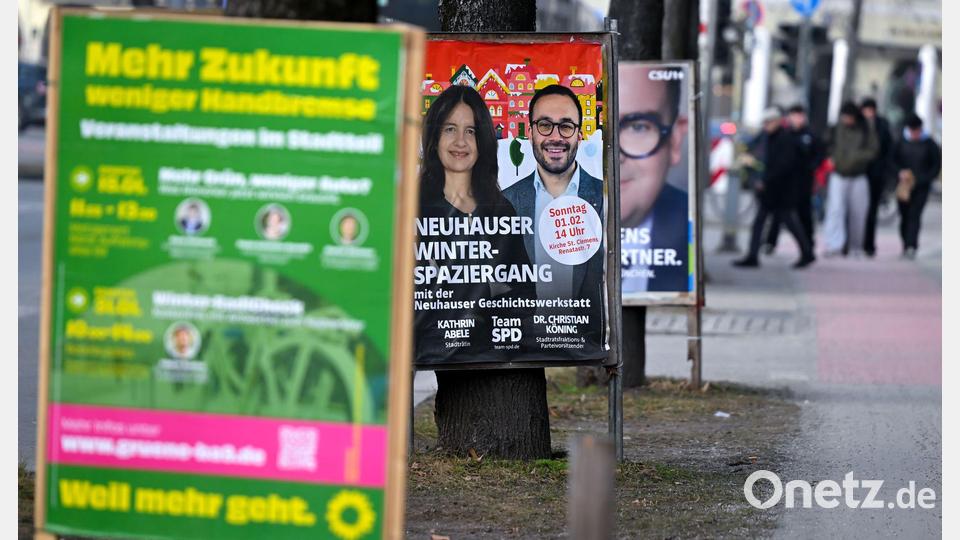Zahlreiche Wahlplakate säumen in München die Straßen und Wege. Bild: Sven Hoppe/dpa