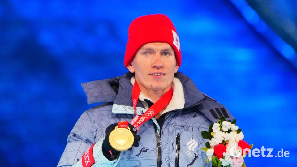 Darf nicht an den Spielen in Italien teilnehmen: Alexander Bolschunow Bild: Michael Kappeler/dpa