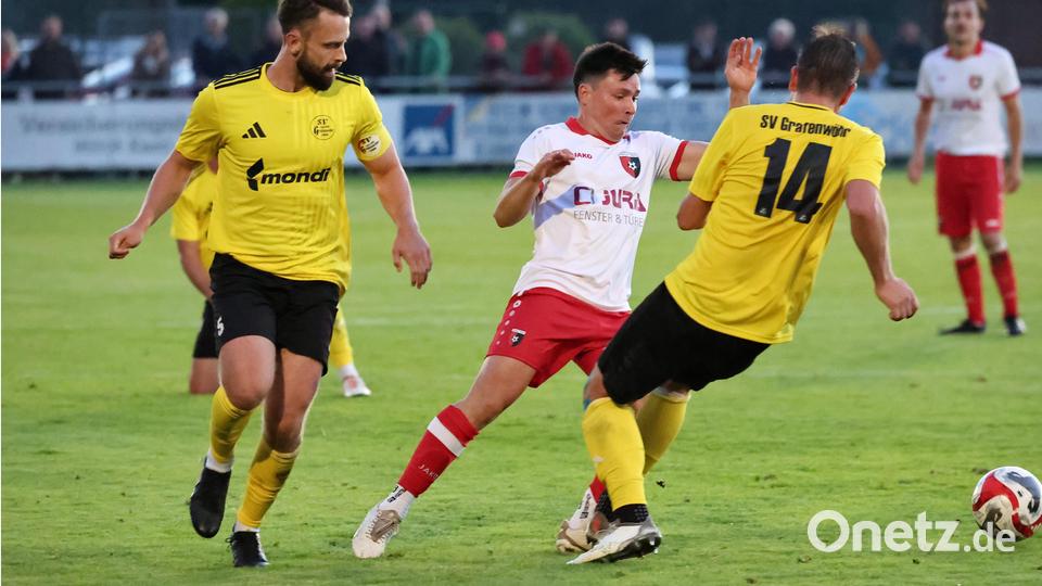 Der Wechsel von Ludwig Tannhäuser (Mitte) zur SpVgg Trabitz ist der Fehlpass-Transfer des Jahres 2025. Archivbild: Dieter Jäschke