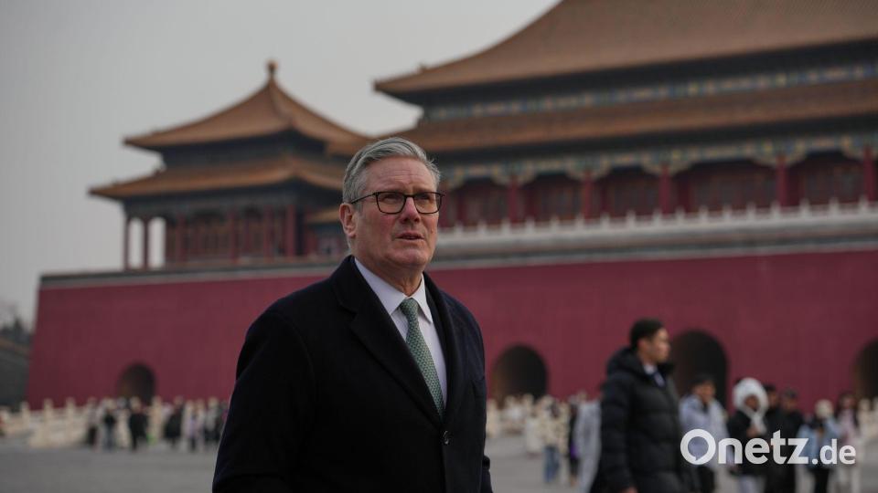 Starmer ist der erste britische Regierungschef seit acht Jahren, der nach China reist. Bild: Kin Cheung/Pool AP/AP/dpa