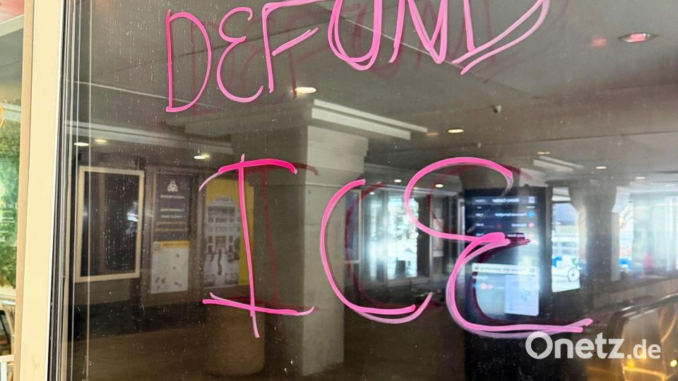 Die Finanzierung des Heimatschutzministeriums, dem auch die Einwanderungsbehörde ICE untersteht, ist besonders umstritten. (Archivbild) Bild: Anna Ringle/dpa