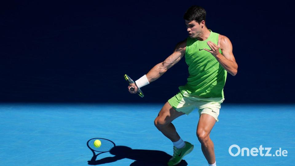 Carlos Alcaraz steht im Finale von Melbourne. Bild: Dar Yasin/AP/dpa