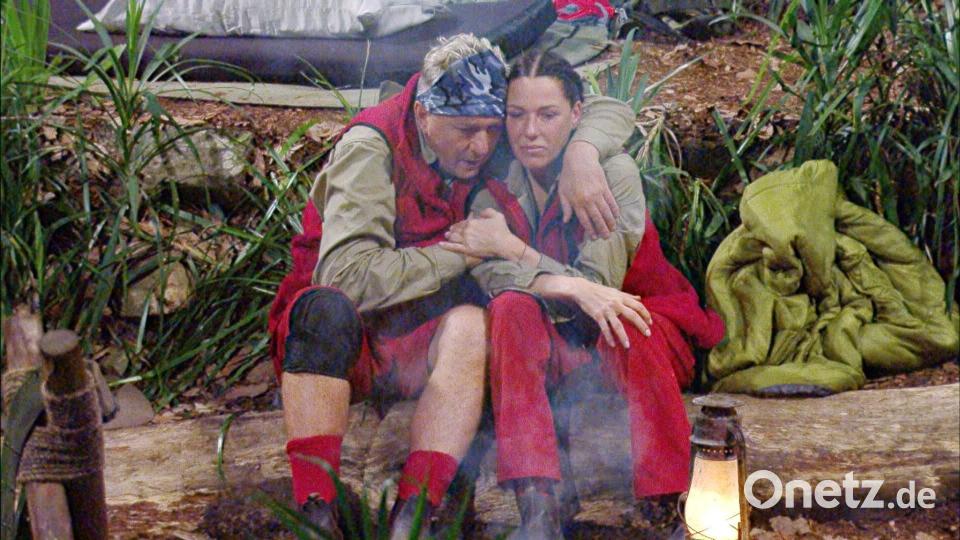 Wollen beide „unbedingt“ die Dschungelkrone: Hubert und Simone. Bild: RTL/dpa