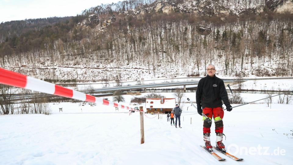 Nach 2019 hat der Skilift in Wiesenttal nun erstmals wieder offen. Bild: Daniel Löb/dpa