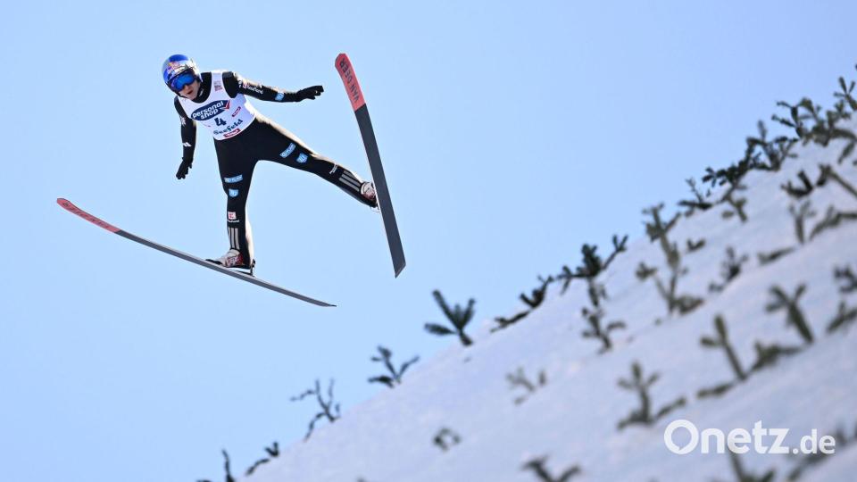 Vinzenz Geiger feiert den Sieg in Seefeld. Bild: Barbara Gindl/APA/dpa