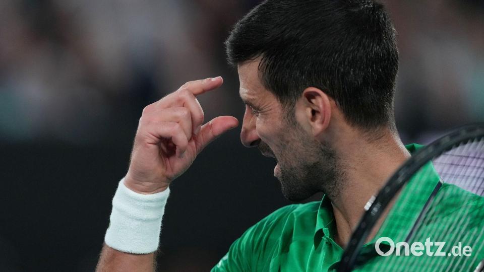 Australian-Open-Finale: Djokovic reagiert Alcaraz Bild: Asanka Brendon Ratnayake/AP/dpa