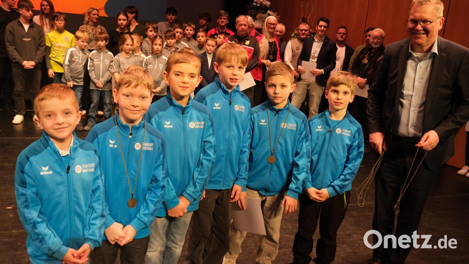 Die jüngsten Turner des TV 1861 Amberg im Alter von 9 bis 11 Jahren. Bild: gsp