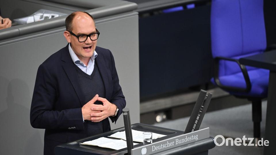 Zahngesundheit sei kein Luxus, sagt Grüne-Gesundheitsexperte Janosch Dahmen. (Archivfoto) Bild: Katharina Kausche/dpa