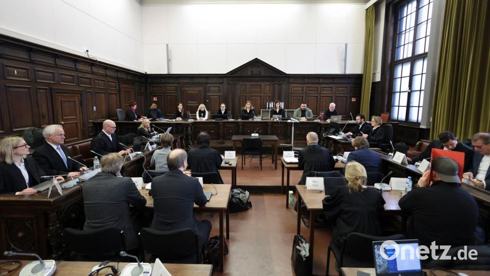 Zum sechsten Mal wird der mutmaßliche Chef der Entführer vom Gericht befragt. Bild: Christian Charisius/dpa-Pool/dpa