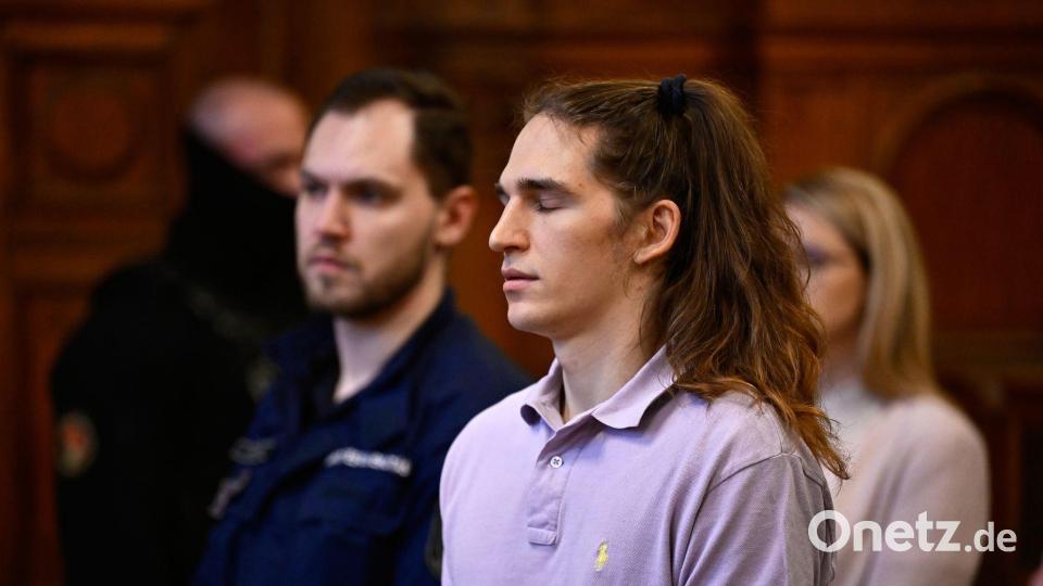 Maja T. im Gerichtssaal in Budapest. Das Urteil lautet acht Jahre Haft. Bild: Denes Erdos/AP/dpa