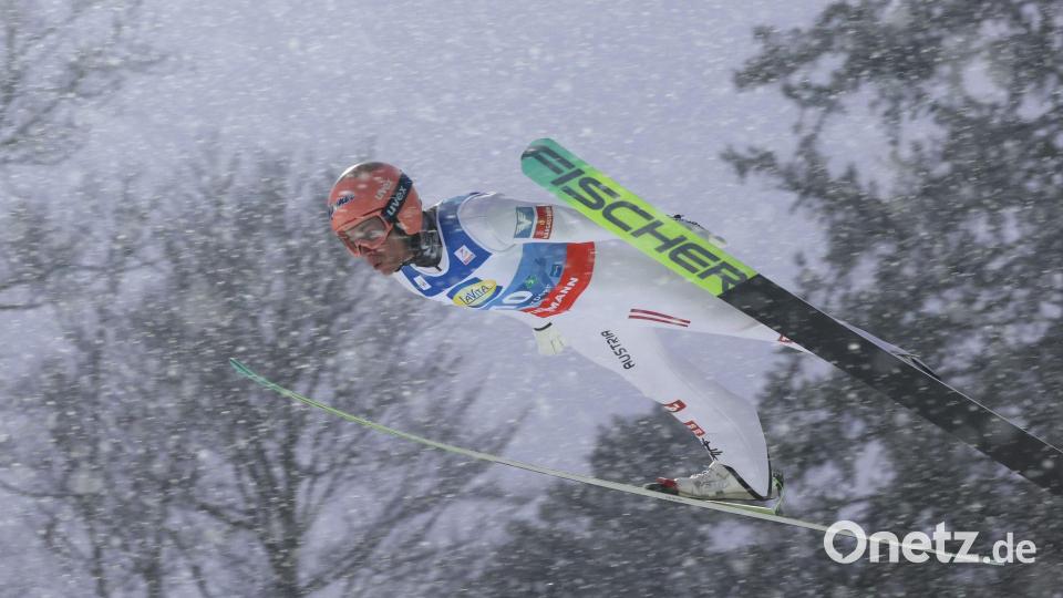 Das Equipment der Skispringer ist immer wieder Gegenstand von Diskussionen. (Archivbild) Bild: Karl-Josef Hildenbrand/dpa