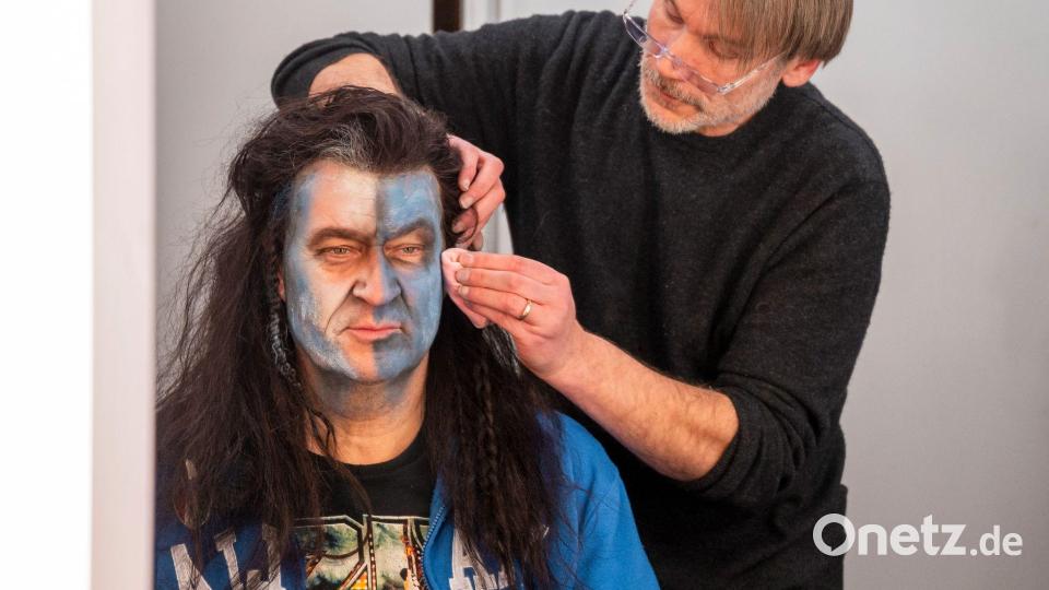 Veitshöchheim: Ministerpräsident Söder verwandelt sich für Fastnacht in Franken in Braveheart-Figur Bild: Daniel Vogl/dpa