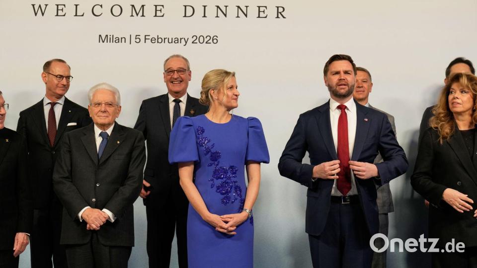 Beim Dinner für Staatsoberhäupter trifft IOC-Präsidentin Kirsty Coventry auch auf US-Vizepräsident JD Vance. Bild: Luca Bruno/Pool AP/AP/dpa