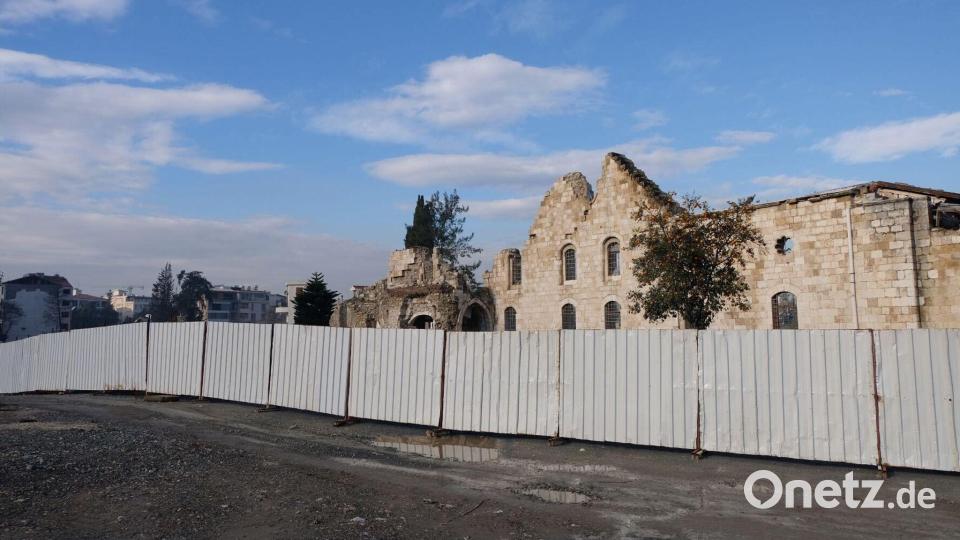 Die Arbeiten für den Wiederaufbau haben begonnen Bild: Mirjam Schmitt/dpa