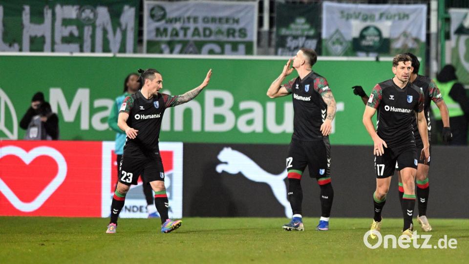 Mateusz Żukowski trifft gegen Greuther Fürth eiskalt. Bild: Jens Niering/dpa