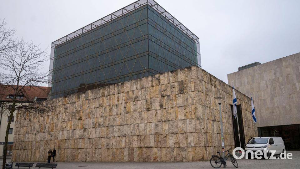 Das jüdische Gemeindezentrum mit der Synagoge Ohel Jakob ist mitten in der Münchner Altstadt beheimatet. (Archivbild) Bild: Peter Kneffel/dpa