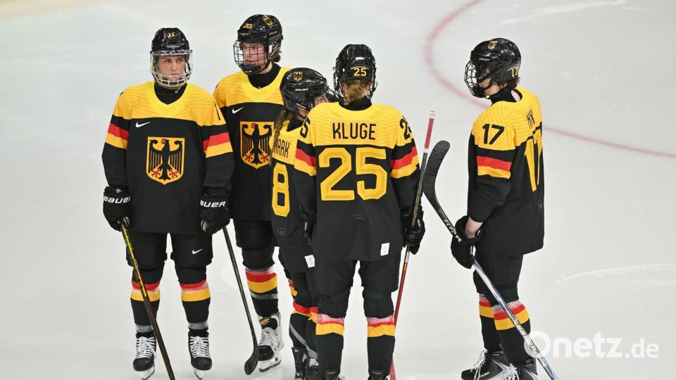 Das deutsche Eishockey-Team der Frauen hat keine Furcht vor einer Ansteckung. Bild: Peter Kneffel/dpa