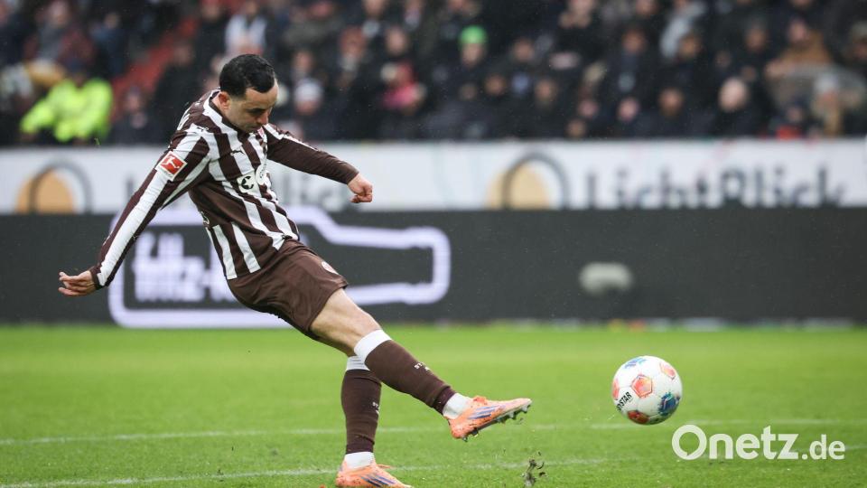 Manolis Saliakas vom FC St. Pauli trifft zum 1:0. Bild: Christian Charisius/dpa