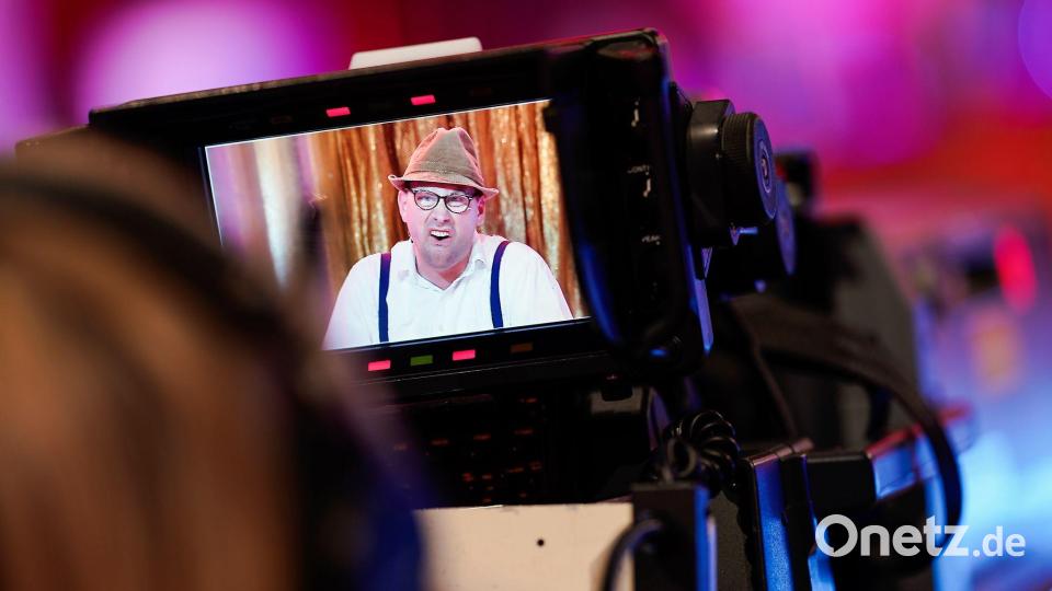 Aktuell laufen wieder viele Karnevalssendungen im Fernsehen. (Archivbild) Bild: Uwe Anspach/dpa