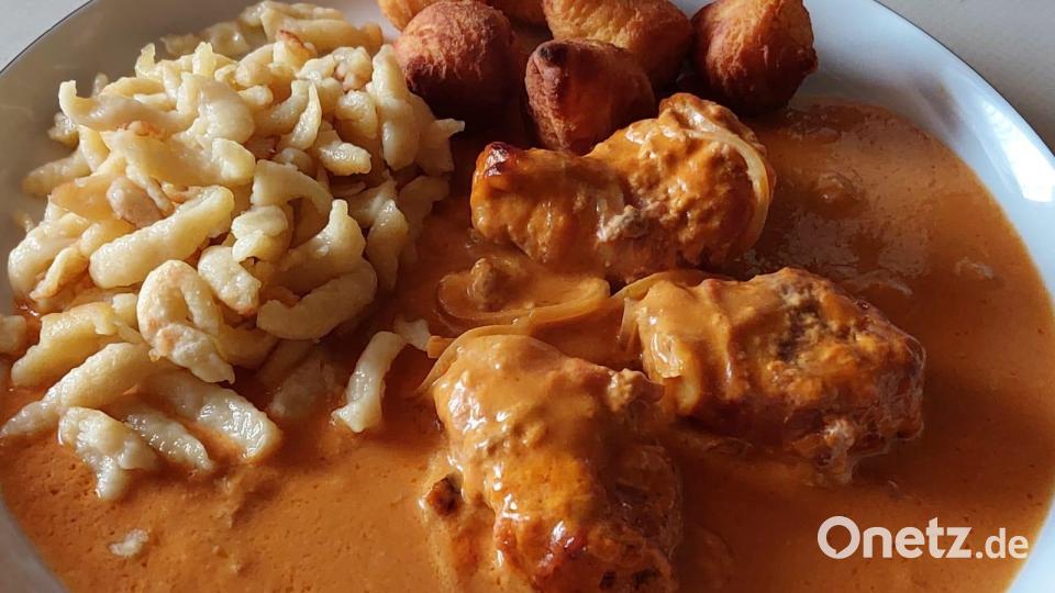 Egal, ob Spätzle oder Kroketten als Beilage: Der Lendentopf ist ein Sonntagsessen. Bild: Lisa Lindner