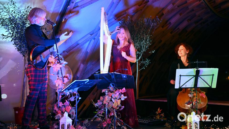 John Kelly, Maite Itoiz und Elena Tkachenko. Bild: Tobias Schwarzmeier