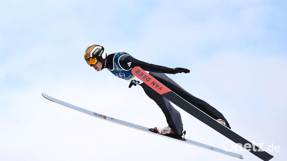 Vinzenz Geiger brachte sich beim Skispringen in eine gute Ausgangsposition, für Edelmetall reichte es trotzdem nicht. Bild: Daniel Karmann/dpa