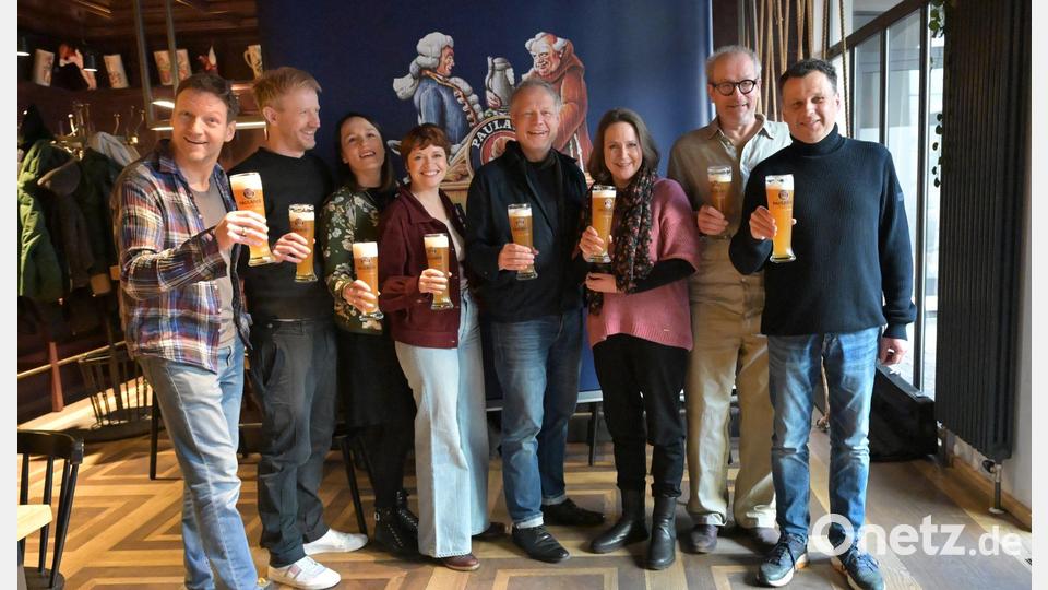 Für die Darsteller des Singspiels am Nockherberg hat die heiße Phase der Vorbereitung begonnen. Bild: Malin Wunderlich/dpa