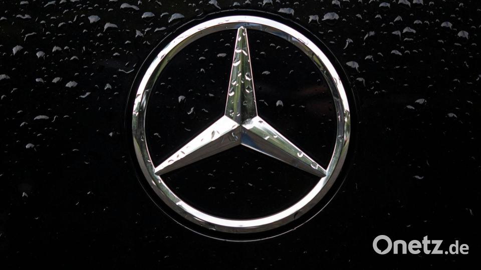 Mercedes-Benz: Kosten sollen runter. (Archivbild) Bild: Marijan Murat/dpa