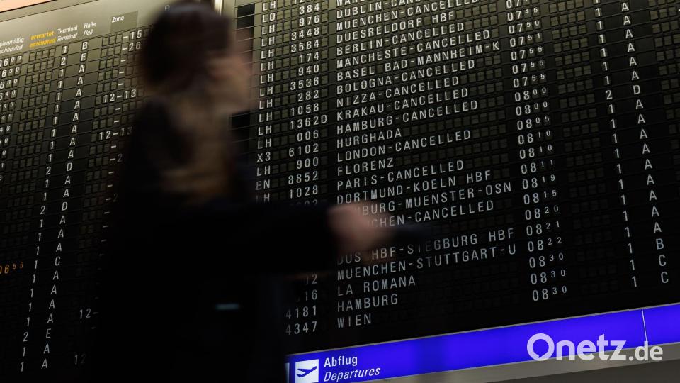 Am Frankfurter Flughafen sind hunderte Flüge annulliert. Bild: Hannes P. Albert/dpa