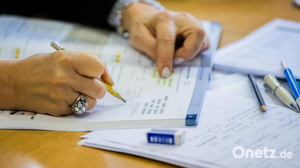 Wer bleiben will, braucht ausreichende Sprachkenntnisse. (Archivbild) Bild: Christoph Soeder/dpa