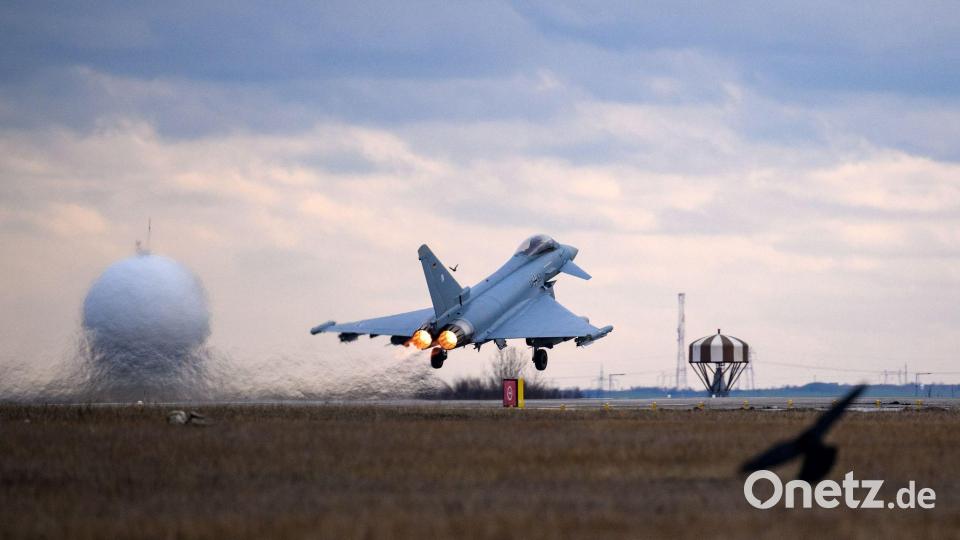 Deutschland will für den neuen Arktik-Einsatz der Nato vier Eurofighter bereitstellen. (Archivbild) Bild: Bernd von Jutrczenka/dpa