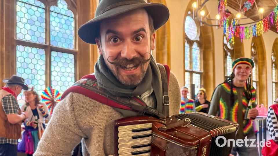 Im Rathaus ging die Post ab. Bild: Wolfgang Steinbacher