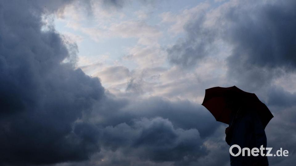 Beim Sturm „Nils“ ist in Frankreich ein Mensch ums Leben gekommen. (Symbolbild) Bild: Martin Gerten/dpa