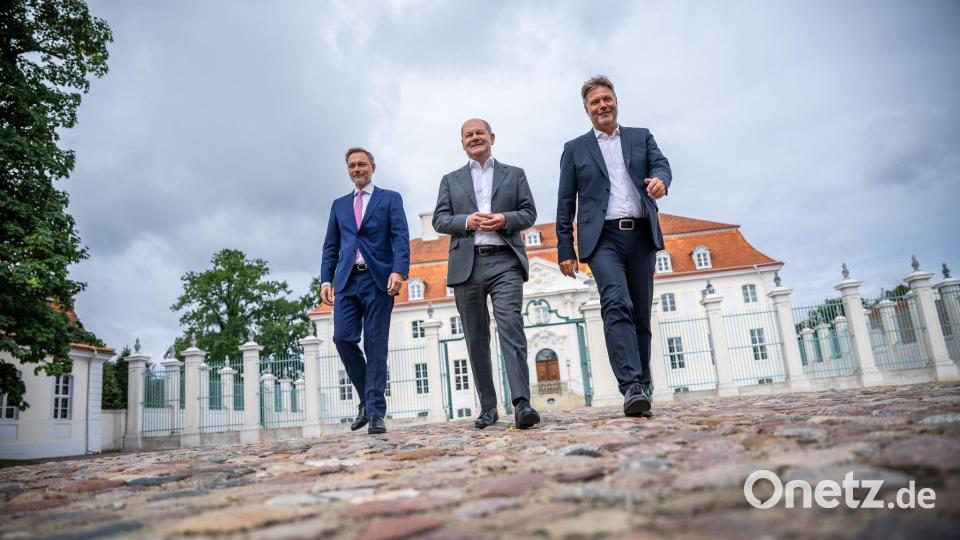 Das Kabinett der Ampel-Koalition nutzte das Schloss für Klausurtagungen. (Archivbild) Bild: Michael Kappeler/dpa