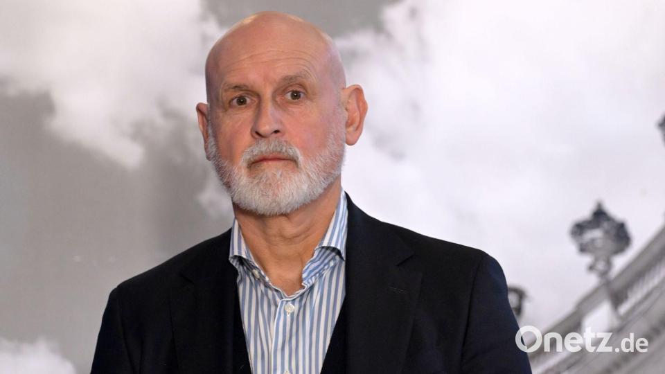 Volker Geyer vom dbb Beamtenbund setzt eine Spitze gegen Bayern. Bild: Michael Bahlo/dpa