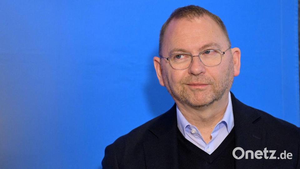 Verdi-Chef Frank Werneke räumt ein, dass die Gewerkschaften nicht alle Ziele durchsetzen konnten. Bild: Michael Bahlo/dpa