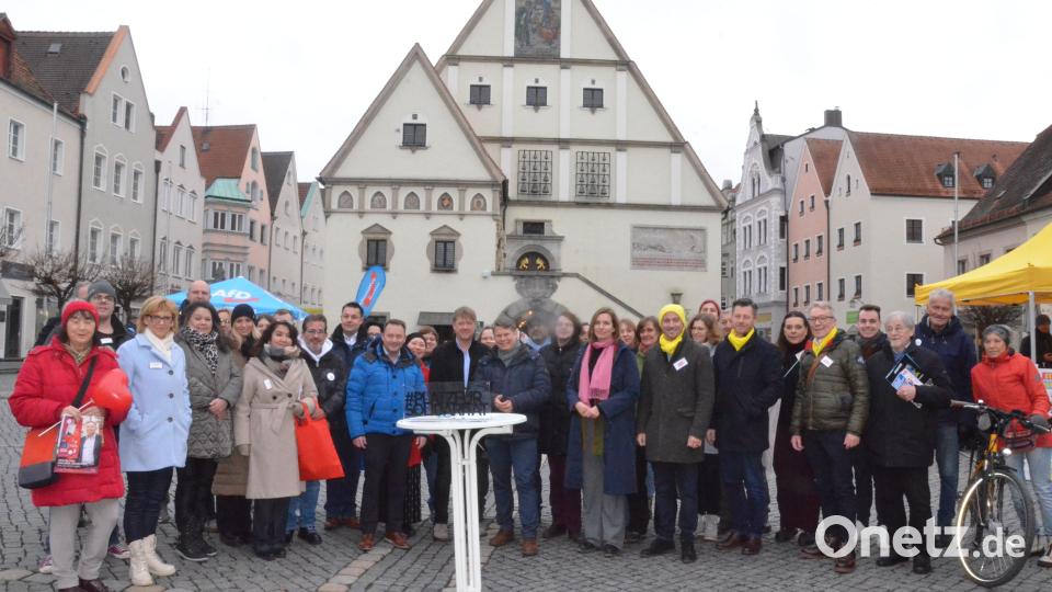 Sie alle stehen für Solidarität und Demokratie. Bild: Kunz