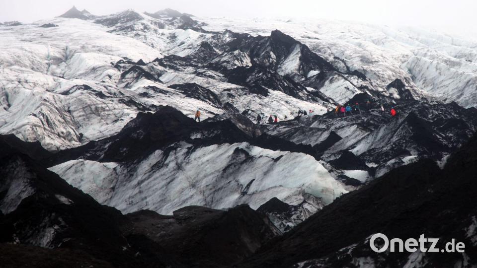 Für die Gletscher ist das wachsende Besucherinteresse ein zweischneidiges Schwert (Archivbild) Bild: Manuel Meyer/dpa-tmn