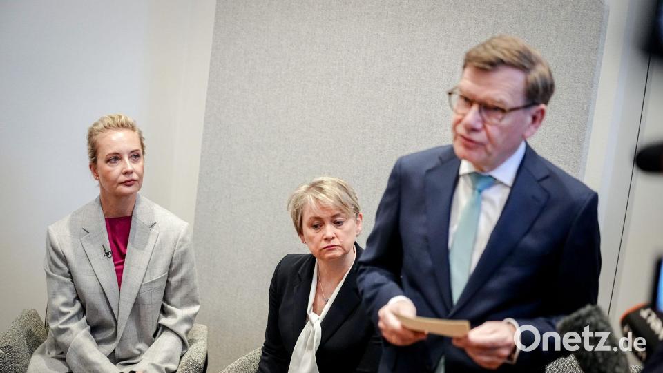 Außenminister Johann Wadephul (CDU) fordert Konsequenzen aus den neuen Analysen zur Ursache des Todes des prominenten Kremlkritikers Alexej Nawalny. Bild: Kay Nietfeld/dpa