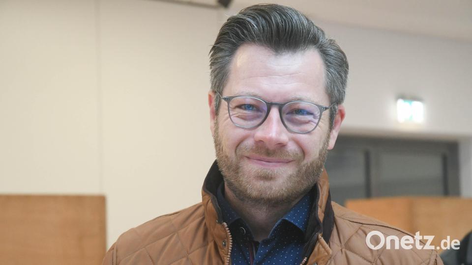 Christoph Skutella wird beim politischen Aschermittwoch der FDP bei der DJK Weiden ebenso zu aktuellen Themen sprechen wie OB-Kandidat Florian Vogel und Bürgermeister Reinhold Wildenauer. Archivbild: Gabi Schönberger
