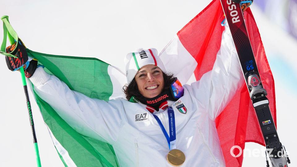 Gold im Super-G und im Riesenslalom: Federica Brignone ist einer der Stars der Spiele. (Archivbild) Bild: Michael Kappeler/dpa