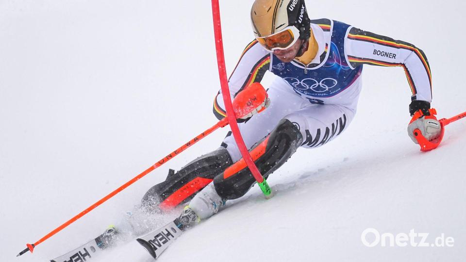 Linus Straßer im ersten Durchgang des Olympia-Slaloms von Bormio. Bild: Michael Kappeler/dpa