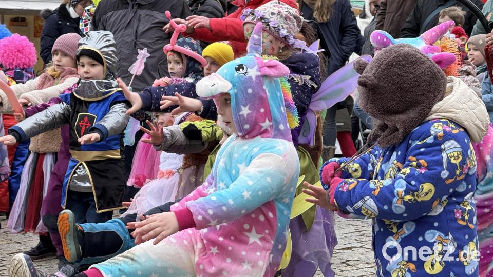 Partymusik und alle möglichen Mitmachspiele: Das perfekte Programm für die Faschingsferien. Bild: Petra Hartl