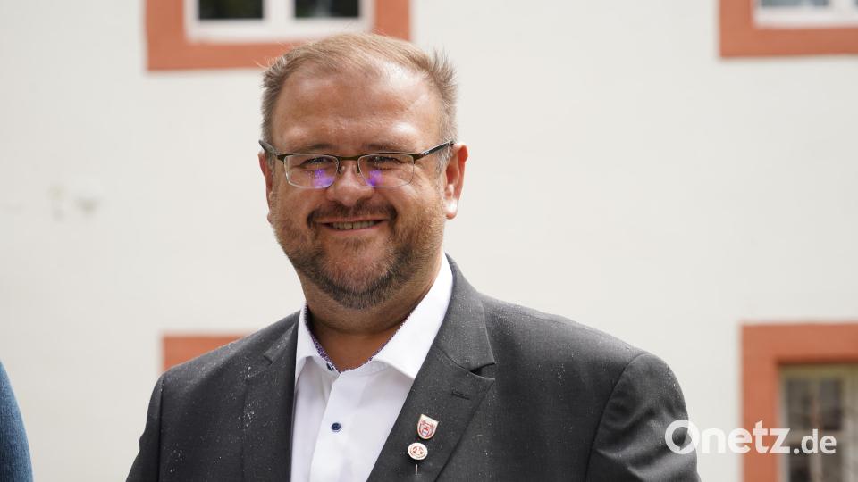 Bürgermeister Hans Walter (CSU) kandidiert erneut für den Posten des Kastler Gemeindeoberhaupts. Archivbild: kaz