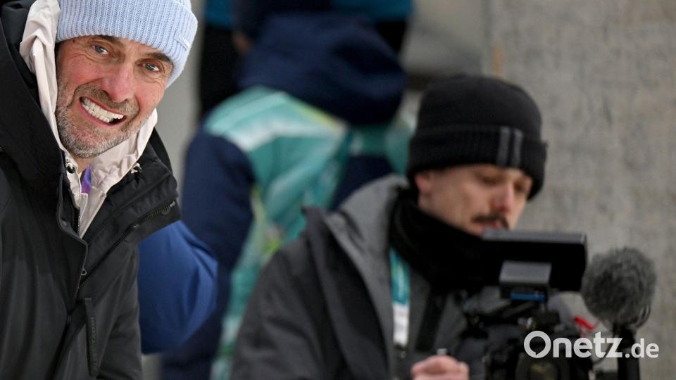Jürgen Klopp fieberte beim Finallauf an der Olympia-Bahn mit. Bild: Robert Michael/dpa