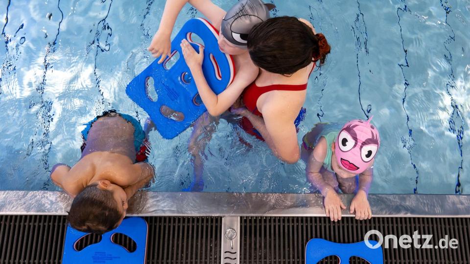 Einen Platz im Schwimmkurs zu ergattern ist nicht leicht. (Archivbild) Bild: Sven Hoppe/dpa