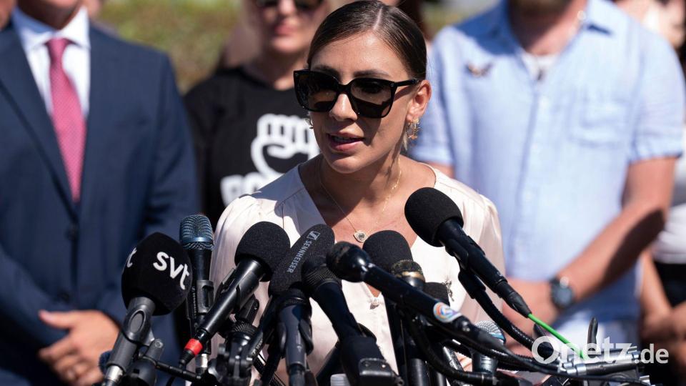 Marina Lacerda sagt, sie habe Epstein als 14-Jährige kennengelernt und sei jahrelang von ihm missbraucht worden. Bild: Jose Luis Magana/AP/dpa