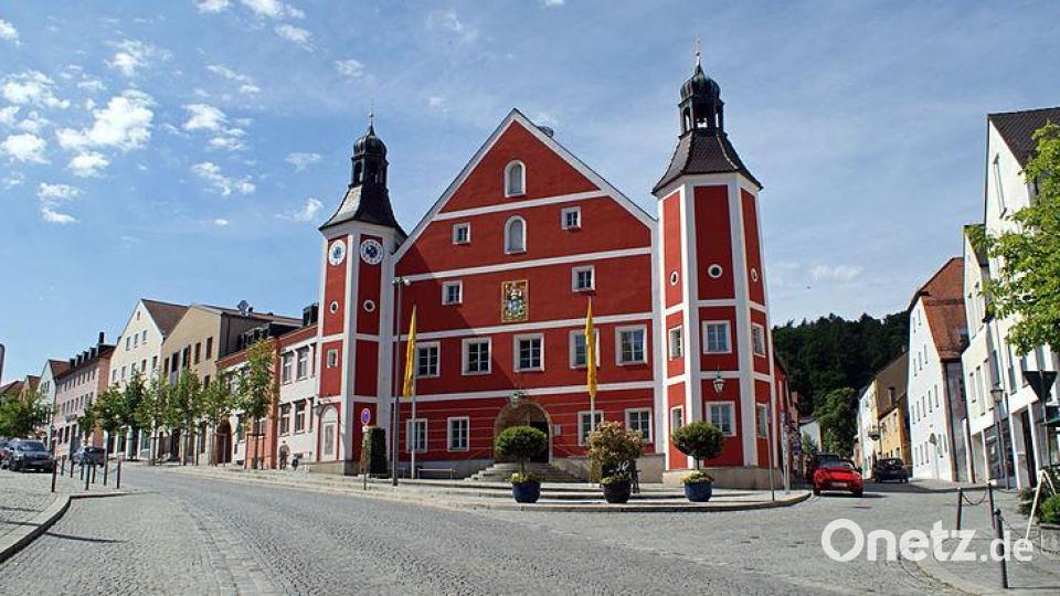 Ist ein Wärmenetz in der Altstadt von Burglengenfeld sinnvoll? Das wird jetzt in einer Machbarkeitsstudie untersucht. Bild: Uli Piehler