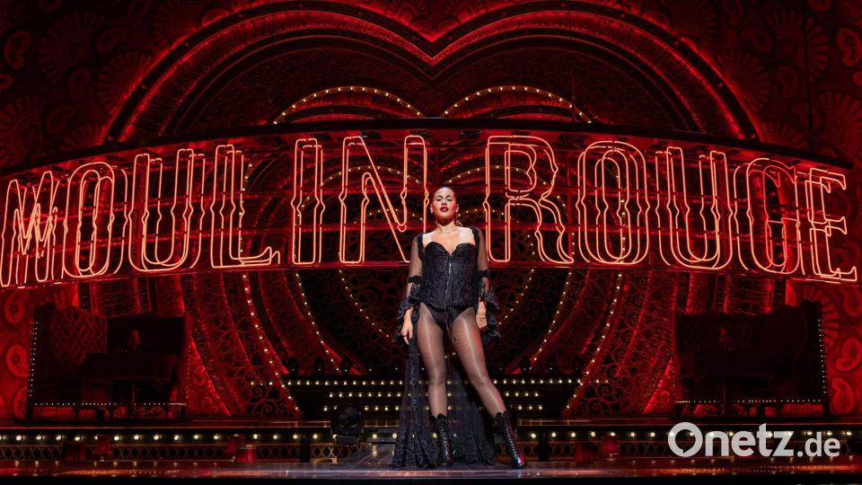 Geplant sind 24 Termine, bei denen Sarah Engels auf der Bühne stehen wird. (Archivfoto) Bild: Rolf Vennenbernd/dpa